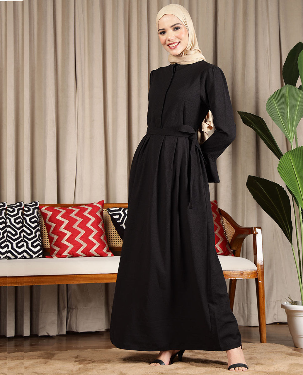A08-Black Luxe Flared Maxi Dress