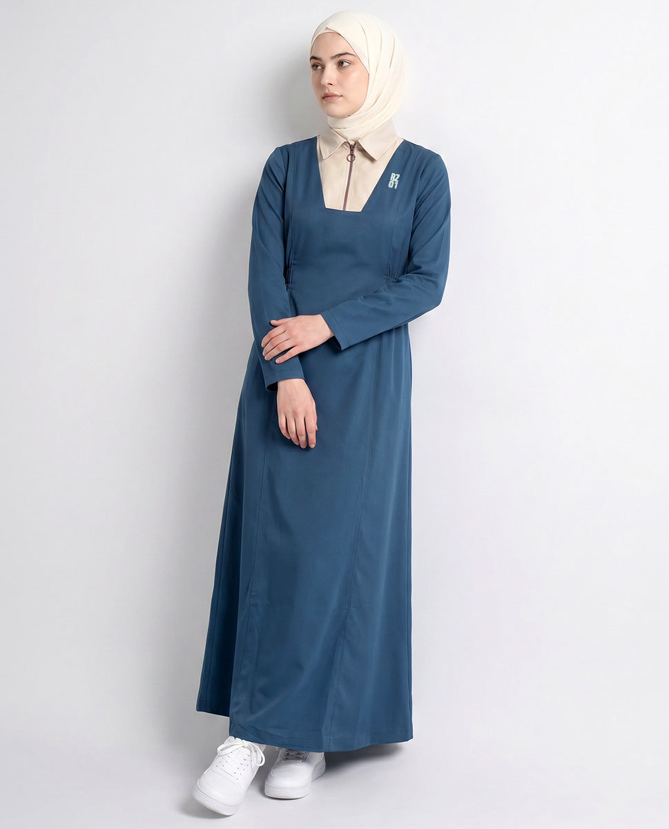 Modern black abaya with elegant pleats