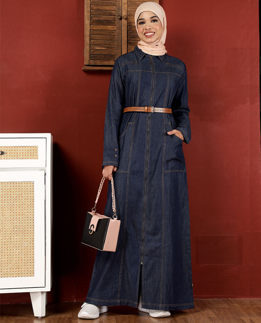 THE SHOWSTOPPER - Belted Denim Abaya